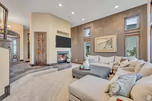 1945 E Seven Oaks Ln, Draper, UT 84020 - Photo 9