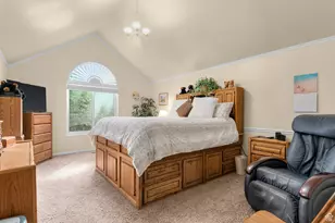 19 N Lone Peak Dr, Alpine, UT 84004 - Photo 13