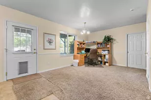 19 N Lone Peak Dr, Alpine, UT 84004 - Photo 35