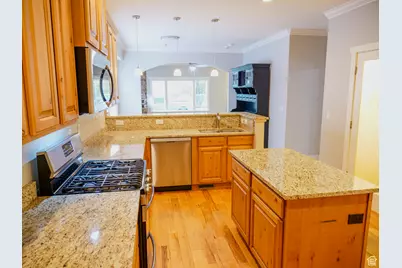 11381 S Skylux Ave W, South Jordan, UT 84009 - Photo 9