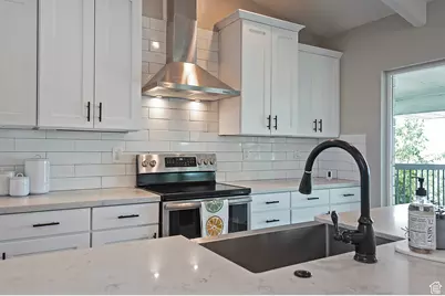 2200 S Wasatch Dr, Salt Lake City, UT 84109 - Photo 7