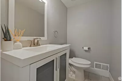 2200 S Wasatch Dr, Salt Lake City, UT 84109 - Photo 17