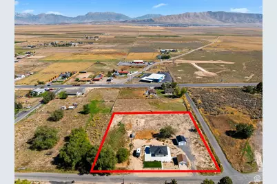 185 S 100 E, Cedar Valley, UT 84013 - Photo 23