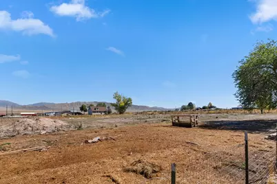 185 S 100 E, Cedar Valley, UT 84013 - Photo 19