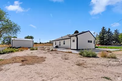 185 S 100 E, Cedar Valley, UT 84013 - Photo 15