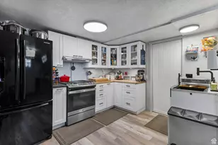 354 S 100 W, Tooele, UT 84074 - Photo 21