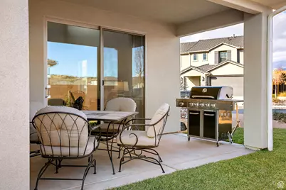 438 N Puerta Dr E, Washington, UT 84780 - Photo 21