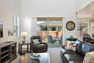 438 N Puerta Dr E, Washington, UT 84780 - Photo 5