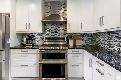 4559 S Kayland Cir, Holladay, UT 84117 - Photo 11