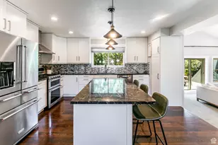 4559 S Kayland Circle, Holladay, UT 84117 - Photo 9