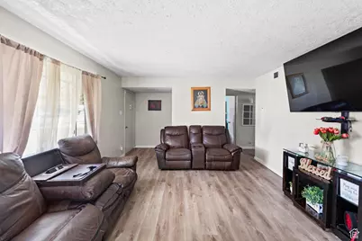 4490 W 5055 S, Kearns, UT 84118 - Photo 5