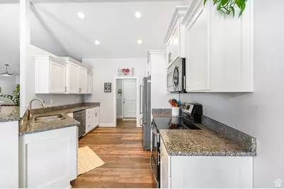 590 N Cherry Ln, Richmond, UT 84333 - Photo 11