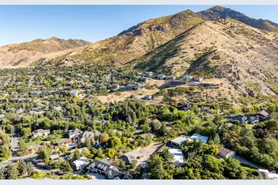 3821 S Parkview Dr, Salt Lake City, UT 84124 - Photo 11