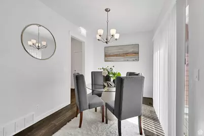 2056 W Phillips St N, Kaysville, UT 84037 - Photo 17