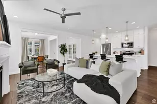 2056 W Phillips St N, Kaysville, UT 84037 - Photo 9