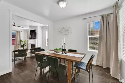 2056 W Phillips St N, Kaysville, UT 84037 - Photo 5