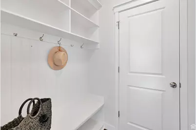 2056 W Phillips St N, Kaysville, UT 84037 - Photo 19