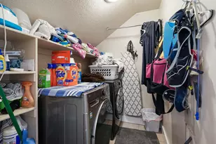 167 E Lake View Dr, Vineyard, UT 84059 - Photo 27