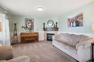 167 E Lake View Dr, Vineyard, UT 84059 - Photo 7