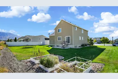 167 E Lakeview Dr, Vineyard, UT 84059 - Photo 33