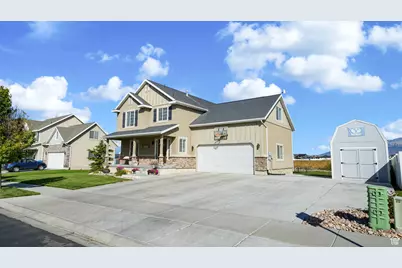 167 E Lakeview Dr, Vineyard, UT 84059 - Photo 3