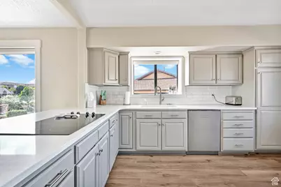 989 W Dover Way, Saint George, UT 84770 - Photo 23