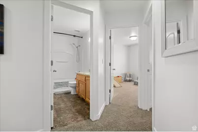 2048 N Evans Cove Loop, Layton, UT 84041 - Photo 17