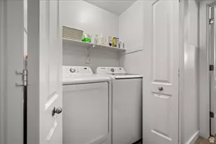 2048 N Evans Cove Loop, Layton, UT 84041 - Photo 23