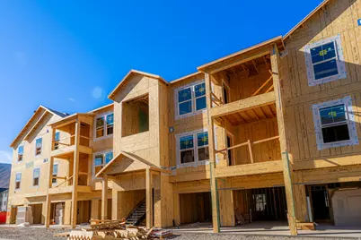 4662 S Poplar Way #Q202, Mapleton, UT 84664 - Photo 1