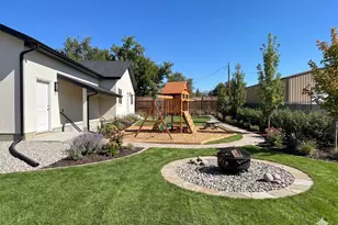 220 E 200 S, Mount Pleasant, UT 84647 - Photo 19