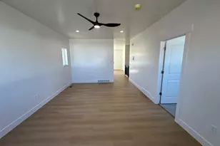 220 E 200 S, Mount Pleasant, UT 84647 - Photo 3