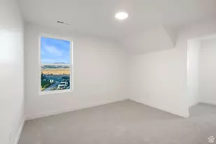 6972 W Lake Ave, South Jordan, UT 84009 - Photo 17