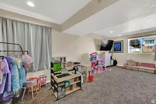 482 W 275 N, Clearfield, UT 84015 - Photo 21