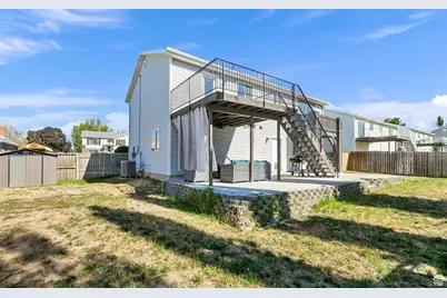 482 W 275 N, Clearfield, UT 84015 - Photo 27