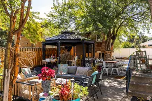 6701 S 2445 E, Cottonwood Heights, UT 84121 - Photo 3