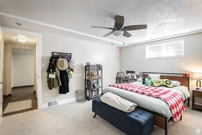 6701 S 2445 E, Cottonwood Heights, UT 84121 - Photo 23