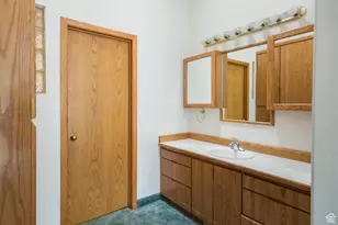 3310 S 2500 E, Vernal, UT 84078 - Photo 33