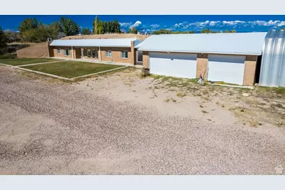 3310 S 2500 E, Vernal, UT 84078 - Photo 5