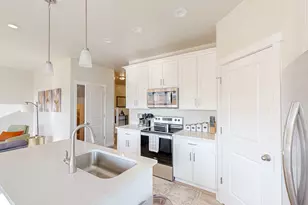 855 N Hilltop Dr, Lehi, UT 84048 - Photo 7