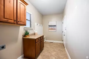 2162 S Ruger Dr, Saratoga Springs, UT 84045 - Photo 35