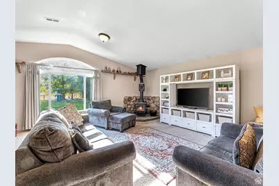 8982 S 4800 W, Payson, UT 84651 - Photo 19