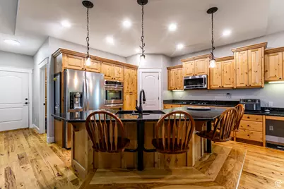 2599 S 3075 W, West Haven, UT 84401 - Photo 11