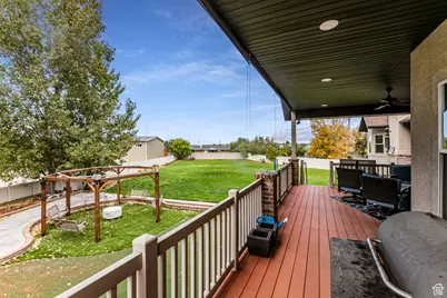 2599 S 3075 W, West Haven, UT 84401 - Photo 41