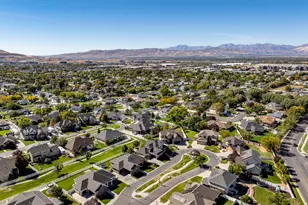 480 E Foxstone Cv, Draper, UT 84020 - Photo 49