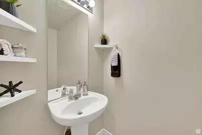 13213 S 245 W, Draper, UT 84020 - Photo 17