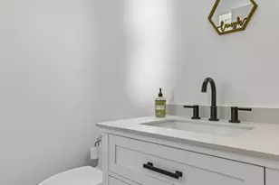 765 N Juniper St, Hildale, UT 84784 - Photo 19