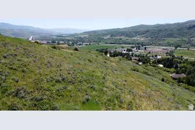 5570 W Mountain View Dr N, Mountain Green, UT 84050 - Photo 13