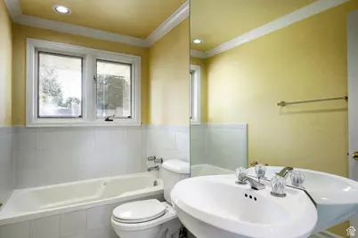 832 E Deerfield Rd S, Salt Lake City, UT 84107 - Photo 9