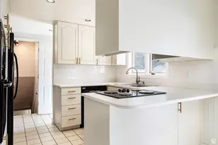 832 E Deerfield Rd S, Salt Lake City, UT 84107 - Photo 15