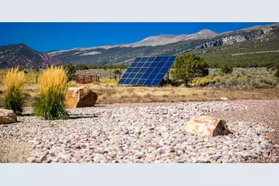 7424 N Old Power Plant Rd, Vernal, UT 84078 - Photo 57